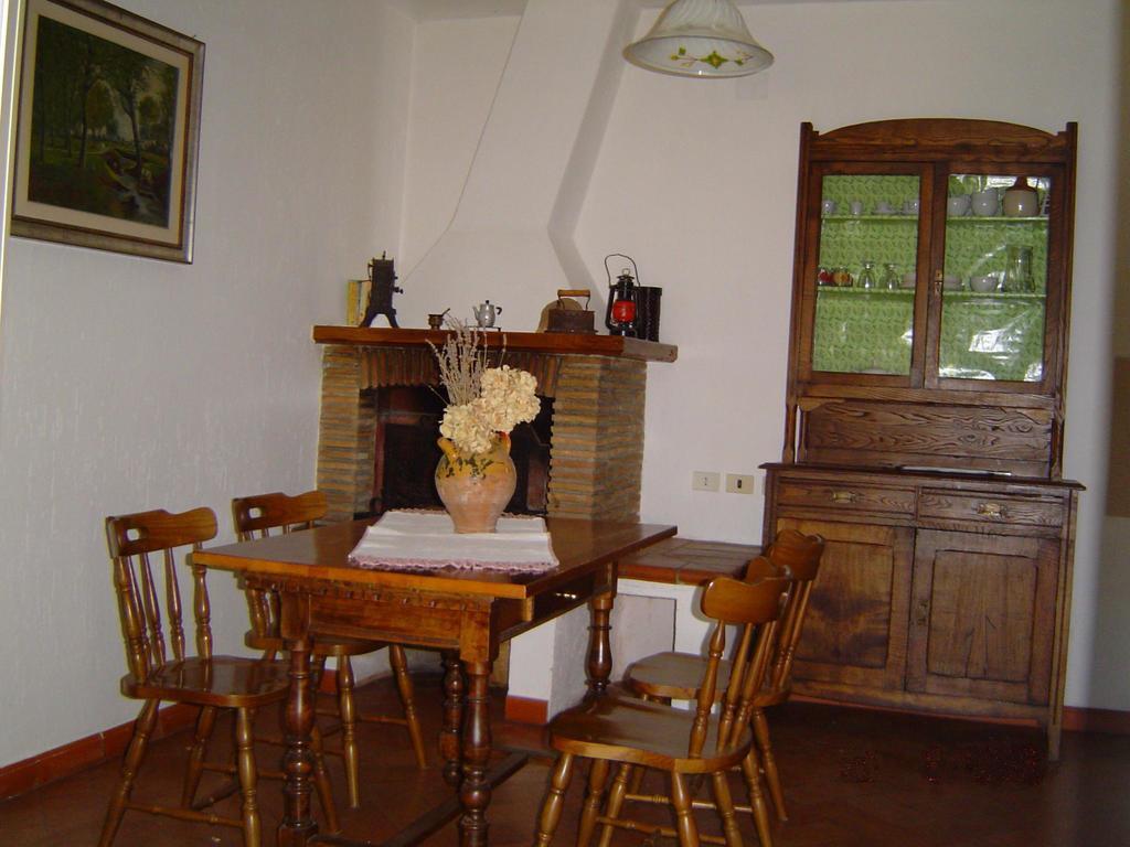 Podere Le Chiuse Sovana Pokój zdjęcie
